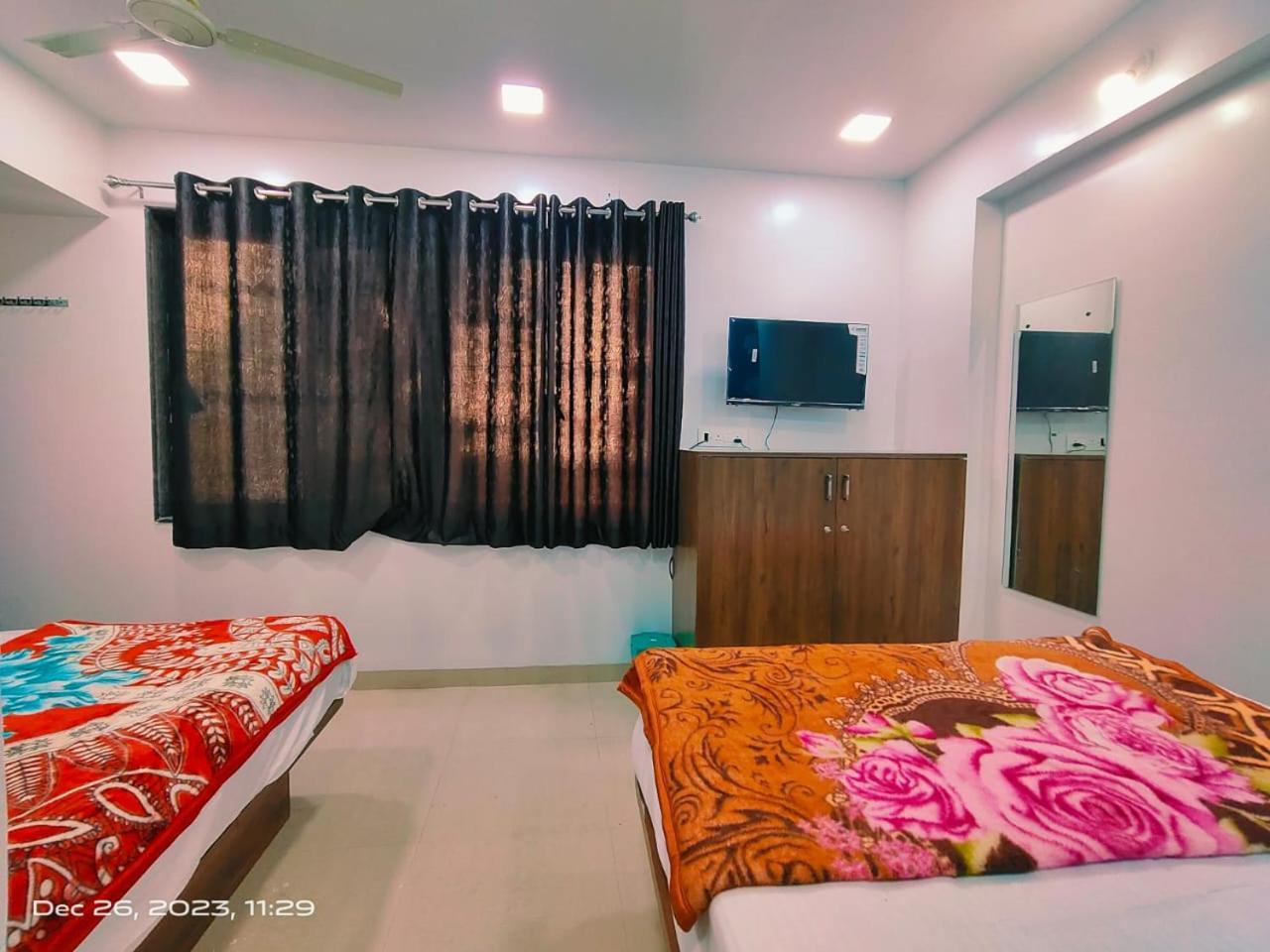 Amrit Guest House Pune Eksteriør bilde